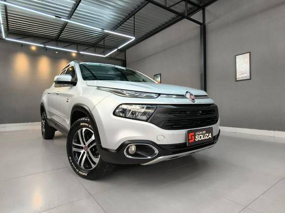 FIAT TORO 2.0 16V TURBO DIESEL FREEDOM 4WD AT9